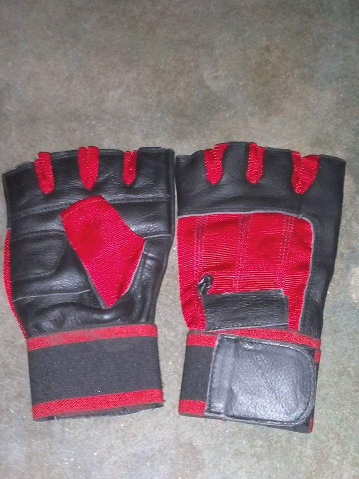 WhatsApp Image 2020-06-05 at 4.02.15 AM Motorbike Gloves - Image 1